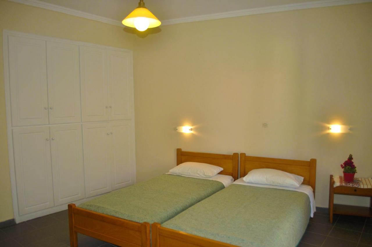 Yannis - Holiday Apartments On Agios Gordios Beach In Corfu Zewnętrze zdjęcie