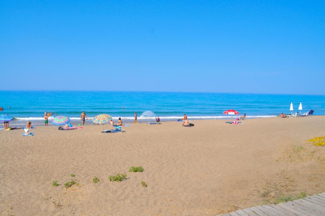 Yannis - Holiday Apartments On Agios Gordios Beach In Corfu Zewnętrze zdjęcie
